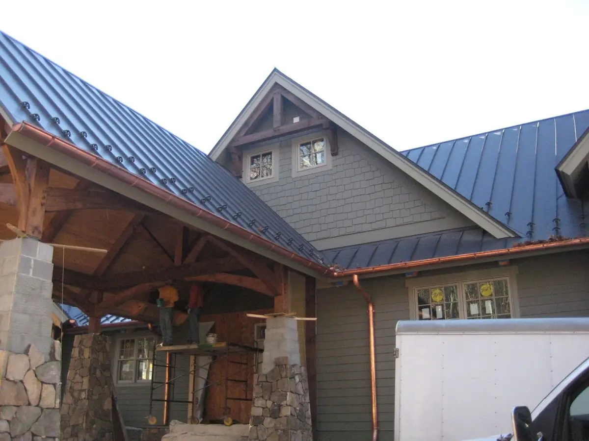 Craftsman Roofing team delivering quality roofing work in Belle Isle